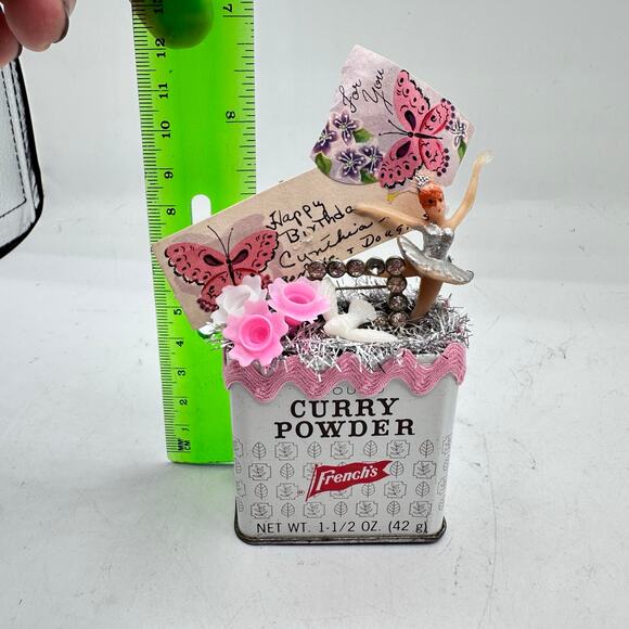 Birthday Ballerina Retro Assemblage - Vintage Spice Tin Diorama - Picture 5 of 6